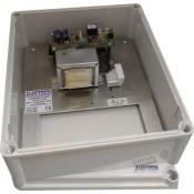 DA698/IP66, 1 x 12V DC (13.7V) 4A within an IP66 Weather Resistant Enclosure